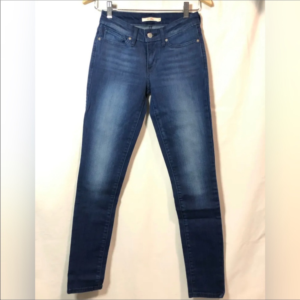 Levi’s 711 Skinny Jeans